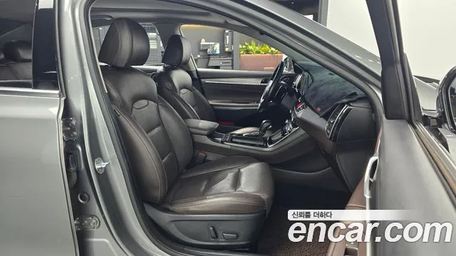2019 Hyundai Grandeur IG 2.2 Diesel Premium Sold VIN KMHF441RBKA183011 – photo 15 2019 Hyundai Grandeur IG 2.2 Diesel Premium Sold VIN KMHF441RBKA183011 – photo 15