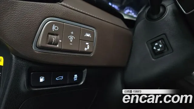2019 Hyundai Grandeur IG 2.2 Diesel Premium Sold VIN KMHF441RBKA183011 – photo 20 2019 Hyundai Grandeur IG 2.2 Diesel Premium Sold VIN KMHF441RBKA183011 – photo 20