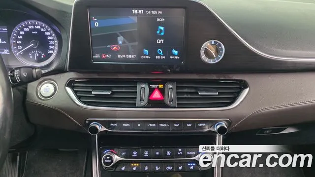 2017 Hyundai Grandeur IG 3.0 LPi Modern (Rental Car) Sold VIN KMHF641NBHA020217 – undercarriage