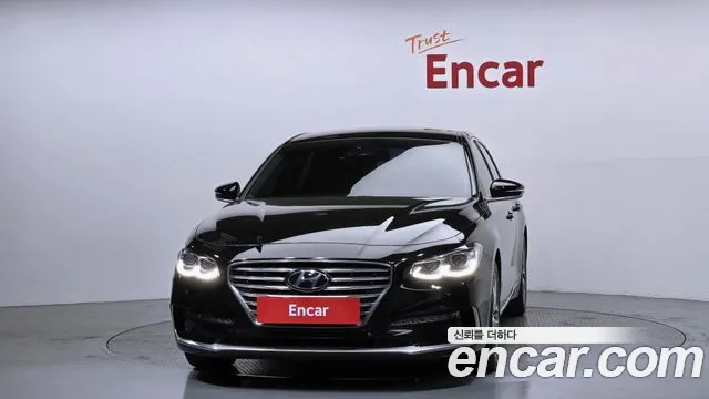 2017 Hyundai Grandeur IG 3.0 LPi Exclusive (Rental Car) Sold VIN KMHF641NBHA037664 – dashboard