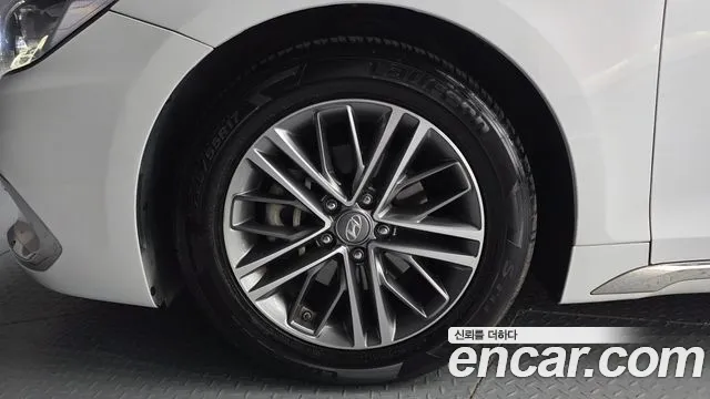 2018 Hyundai Grandeur IG 3.0 LPi Modern (Rental Car) VIN KMHF641NBJA047568