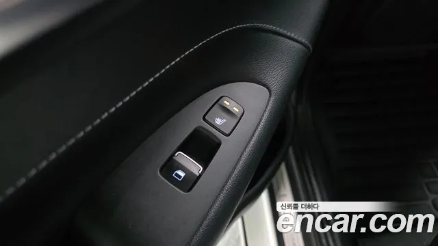 2018 Hyundai Grandeur IG 3.0 LPi Exclusive (Rental Car) Sold VIN KMHF641NBJA081912 – engine bay
