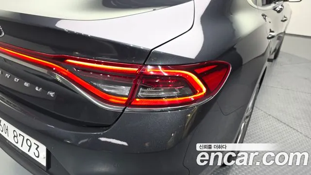 2018 Hyundai Grandeur IG 3.0 LPi Exclusive (Rental Car) Sold VIN KMHF641NBJA097033 – undercarriage