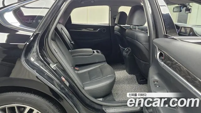 2018 Hyundai Grandeur IG 3.0 LPi Modern (Rental Car) Sold VIN KMHF641NBJA132799 – photo 16