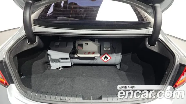 2018 Hyundai Grandeur IG 3.0 LPi Modern (Rental Car) Sold VIN KMHF641NBJA159588 – odometer reading 2018 Hyundai Grandeur IG 3.0 LPi Modern (Rental Car) Sold VIN KMHF641NBJA159588 – odometer reading