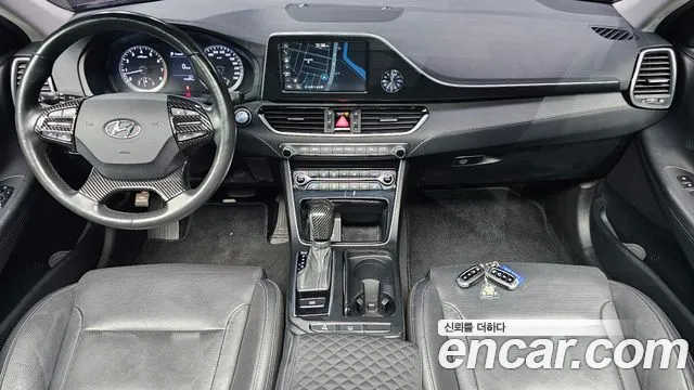 2018 Hyundai Grandeur IG 3.0 LPi Modern (Rental Car) Sold VIN KMHF641NBJA170123 – engine bay 2018 Hyundai Grandeur IG 3.0 LPi Modern (Rental Car) Sold VIN KMHF641NBJA170123 – engine bay
