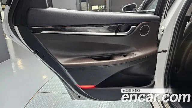 2019 Hyundai Grandeur IG 3.0 LPi Modern (Rental Car) Sold VIN KMHF641NBKA176129 – photo 20
