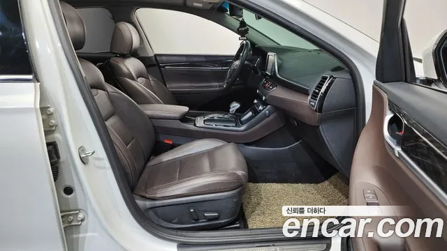 2019 Hyundai Grandeur IG 3.0 LPi Modern (Rental Car) Sold VIN KMHF641NBKA210171 – side profile