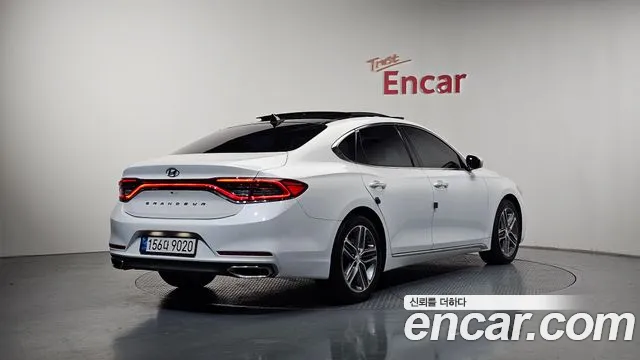 2019 Hyundai Grandeur IG 3.0 LPi Modern (Rental Car) Sold VIN KMHF641NBKA210171 – photo 31