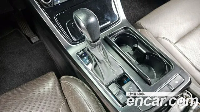 2019 Hyundai Grandeur IG 3.0 LPi Exclusive (Rental Car) Sold VIN KMHF641NBKA221858 – trunk area