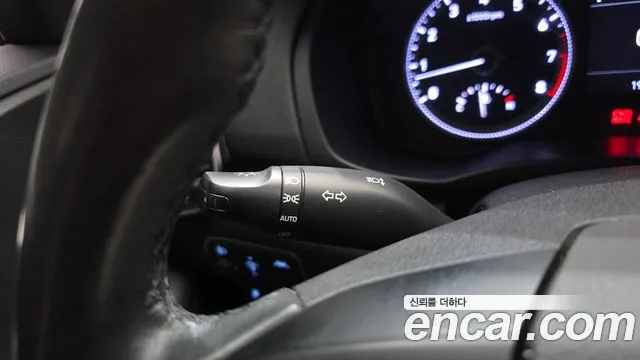 2019 Hyundai Grandeur IG 3.0 LPi Modern (Rental Car) Sold VIN KMHF641NBKA250513 – trunk area