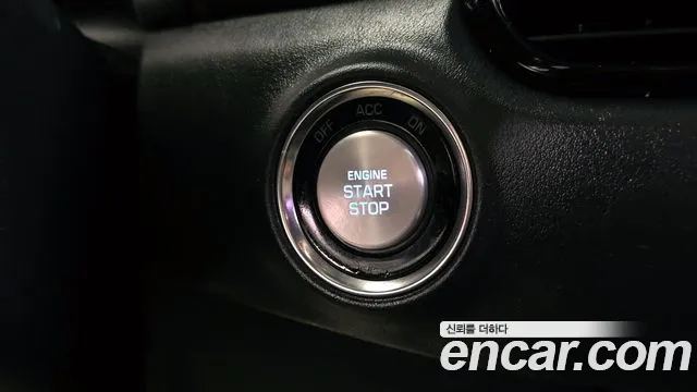 2017 Genesis Eq900 3.8 Gdi Sold VIN KMHG141DBHU031155 – front exterior