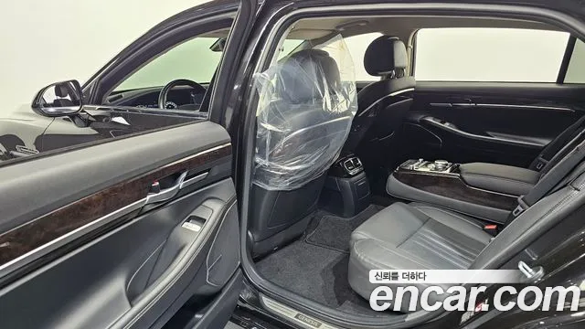 2019 Genesis G90 3.8 Sold VIN KMHG141DBKU056050 – photo 12