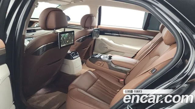 2019 Genesis G90 3.8 Sold VIN KMHG141DBKU058031 – photo 25 2019 Genesis G90 3.8 Sold VIN KMHG141DBKU058031 – photo 25