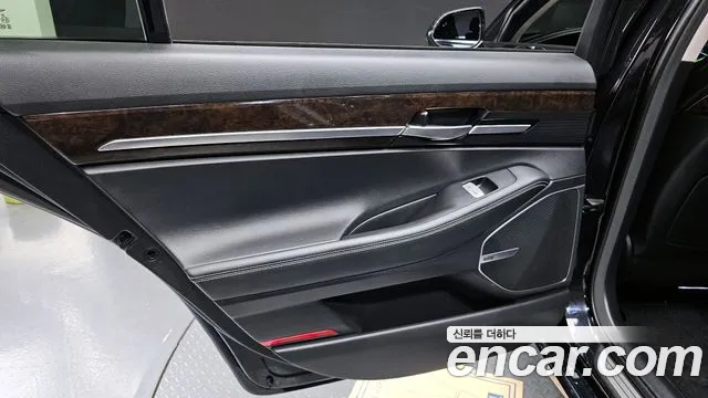 2019 Genesis G90 3.8 Sold VIN KMHG141DBKU075334 – photo 32
