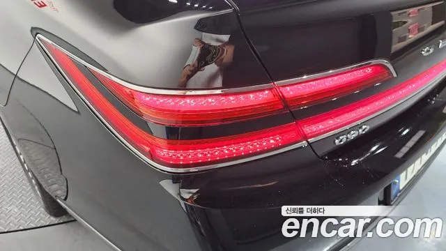 2021 Genesis G90 3.8 VIN KMHG141DBMU092499