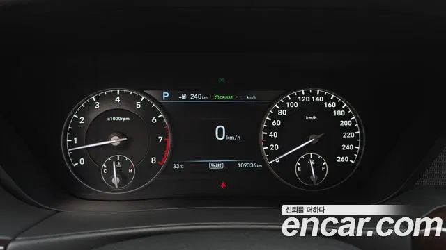 2017 Genesis Eq900 3.8 Gdi Awd Sold VIN KMHG141DDHU030982 – front exterior