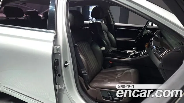 2018 Genesis Eq900 3.8 Gdi Awd Sold VIN KMHG141DDJU044528 – front exterior