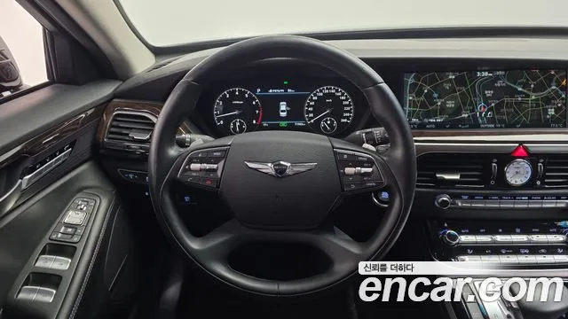 2018 Genesis Eq900 3.8 Gdi Awd Sold VIN KMHG141DDJU051940 – front exterior