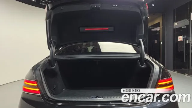 2019 Genesis G90 3.8 AWD Sold VIN KMHG141DDKU058453 – undercarriage