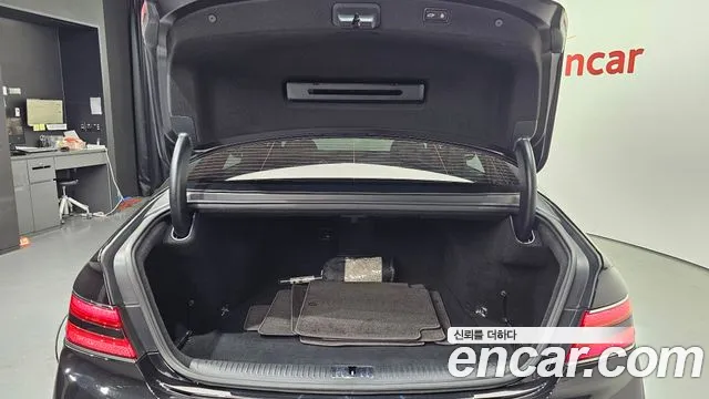 2019 Genesis G90 3.8 AWD Sold VIN KMHG141DDKU062466 – photo 11