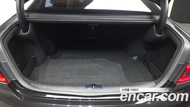 2019 Genesis G90 3.8 AWD Sold VIN KMHG141DDKU068472 – side profile