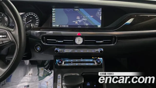 2019 Genesis G90 3.8 AWD Sold VIN KMHG141DDKU070131 – dashboard