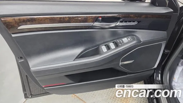 2019 Genesis G90 3.8 AWD Sold VIN KMHG141DDKU070131 – photo 14
