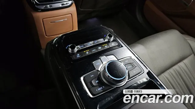 2019 Genesis G90 3.8 AWD Sold VIN KMHG141DDKU073728 – undercarriage 2019 Genesis G90 3.8 AWD Sold VIN KMHG141DDKU073728 – undercarriage