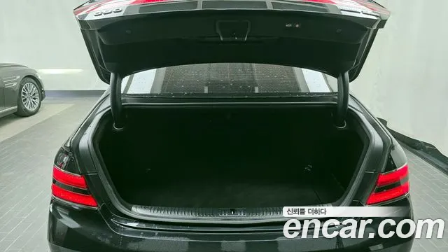 2019 Genesis G90 3.8 AWD Sold VIN KMHG141DDKU074000 – odometer reading