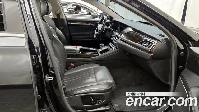 2019 Genesis G90 3.8 AWD Sold VIN KMHG141DDKU074000 – photo 16