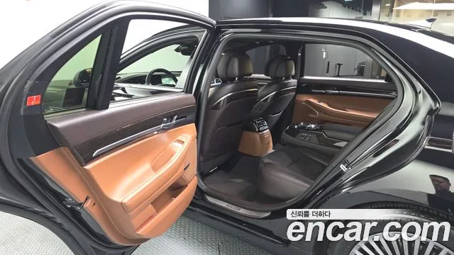 2019 Genesis G90 3.8 AWD Sold VIN KMHG141DDKU075261 – photo 26