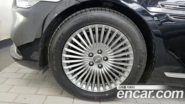 2020 Genesis G90 3.8 AWD Sold VIN KMHG141DDLU078713 – undercarriage 2020 Genesis G90 3.8 AWD Sold VIN KMHG141DDLU078713 – undercarriage