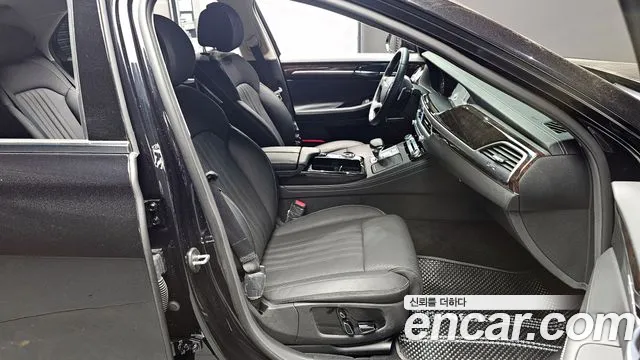 2021 Genesis G90 3.8 AWD Sold VIN KMHG141DDMU084071 – side profile 2021 Genesis G90 3.8 AWD Sold VIN KMHG141DDMU084071 – side profile