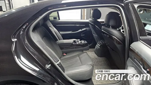 2021 Genesis G90 3.8 AWD Sold VIN KMHG141DDMU084071 – engine bay 2021 Genesis G90 3.8 AWD Sold VIN KMHG141DDMU084071 – engine bay