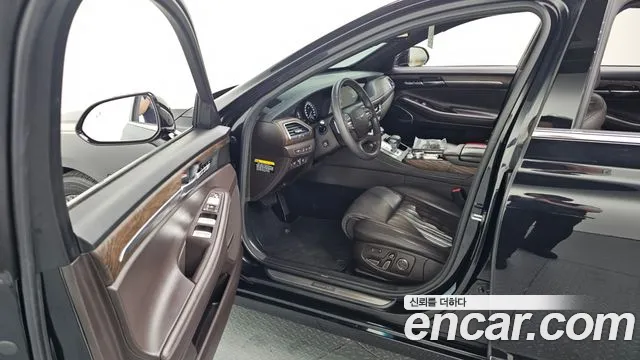 2021 Genesis G90 3.8 AWD Sold VIN KMHG141DDMU087865 – exterior detail