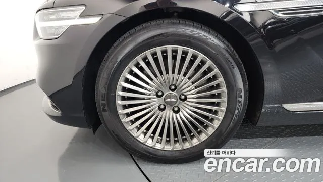 2021 Genesis G90 3.8 AWD Sold VIN KMHG141DDMU091984 – engine bay