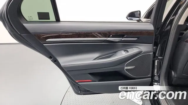 2021 Genesis G90 3.8 AWD Sold VIN KMHG141DDMU091984 – photo 15