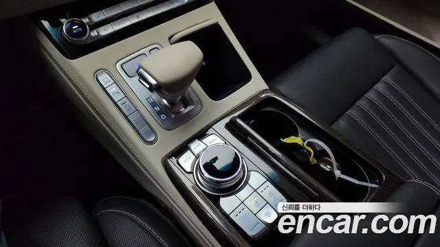 2021 Genesis G90 3.8 AWD Sold VIN KMHG141DDMU094156 – dashboard 2021 Genesis G90 3.8 AWD Sold VIN KMHG141DDMU094156 – dashboard
