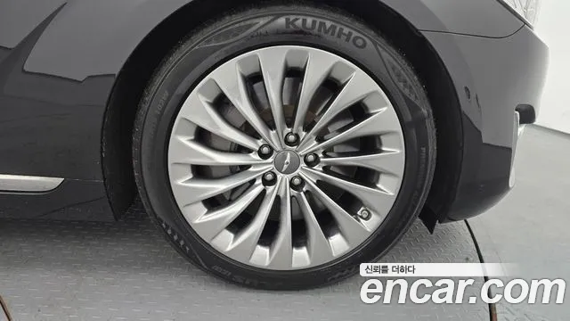 2018 Genesis EQ900 3.3 T-GDI AWD VIN KMHG241ADJU041091