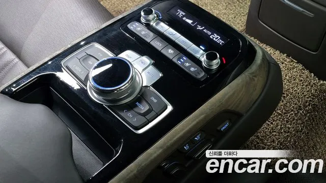 2019 Genesis G90 3.3 T AWD Sold VIN KMHG241ADKU061352 – engine bay
