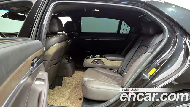 2019 Genesis G90 3.3 T AWD Sold VIN KMHG241ADKU061352 – undercarriage