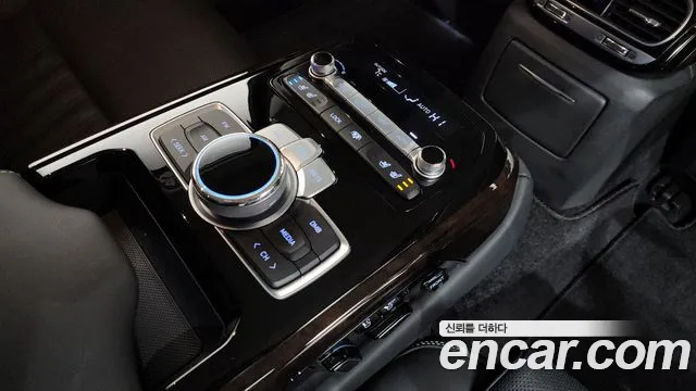 2021 Genesis G90 3.3 T AWD Sold VIN KMHG241ADMU089470 – side profile