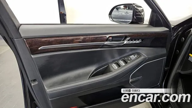 2018 Genesis EQ900 3.8 GDI AWD Sold VIN KMHG241DDJU036499 – undercarriage