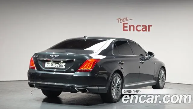 2018 Genesis EQ900 3.8 GDI AWD Sold VIN KMHG241DDJU049913 – exterior detail