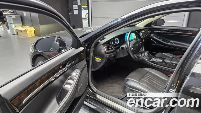 2019 Genesis G90 3.8 AWD Sold VIN KMHG241DDKU062767 – trunk area