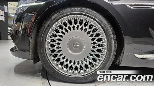 2019 Genesis G90 3.8 AWD Sold VIN KMHG241DDKU062767 – photo 12