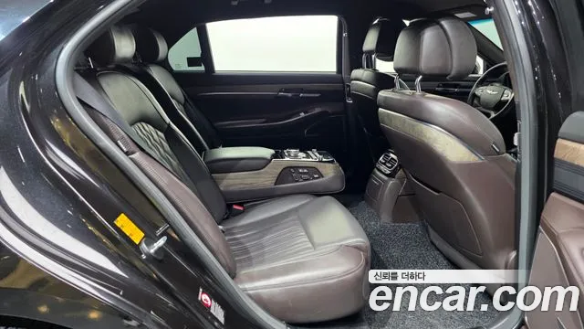 2019 Genesis G90 3.8 AWD Sold VIN KMHG241DDKU068797 – photo 31
