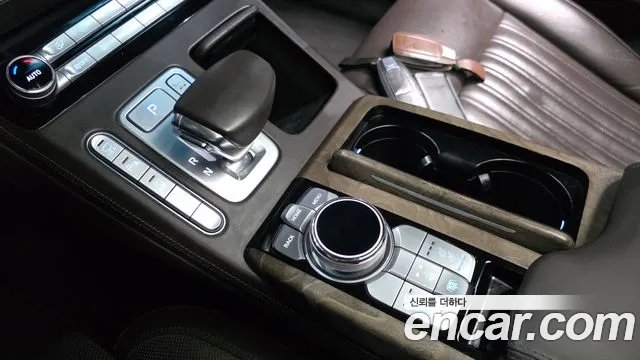 2020 Genesis G90 3.8 AWD Sold VIN KMHG241DDLU081801 – photo 28 2020 Genesis G90 3.8 AWD Sold VIN KMHG241DDLU081801 – photo 28