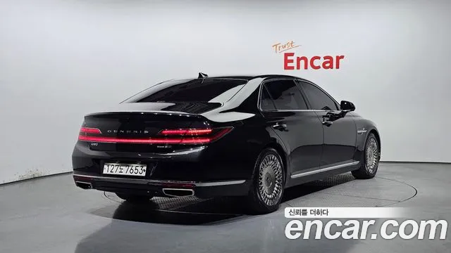 2020 Genesis G90 3.8 AWD Sold VIN KMHG241DDLU082946 – exterior detail 2020 Genesis G90 3.8 AWD Sold VIN KMHG241DDLU082946 – exterior detail